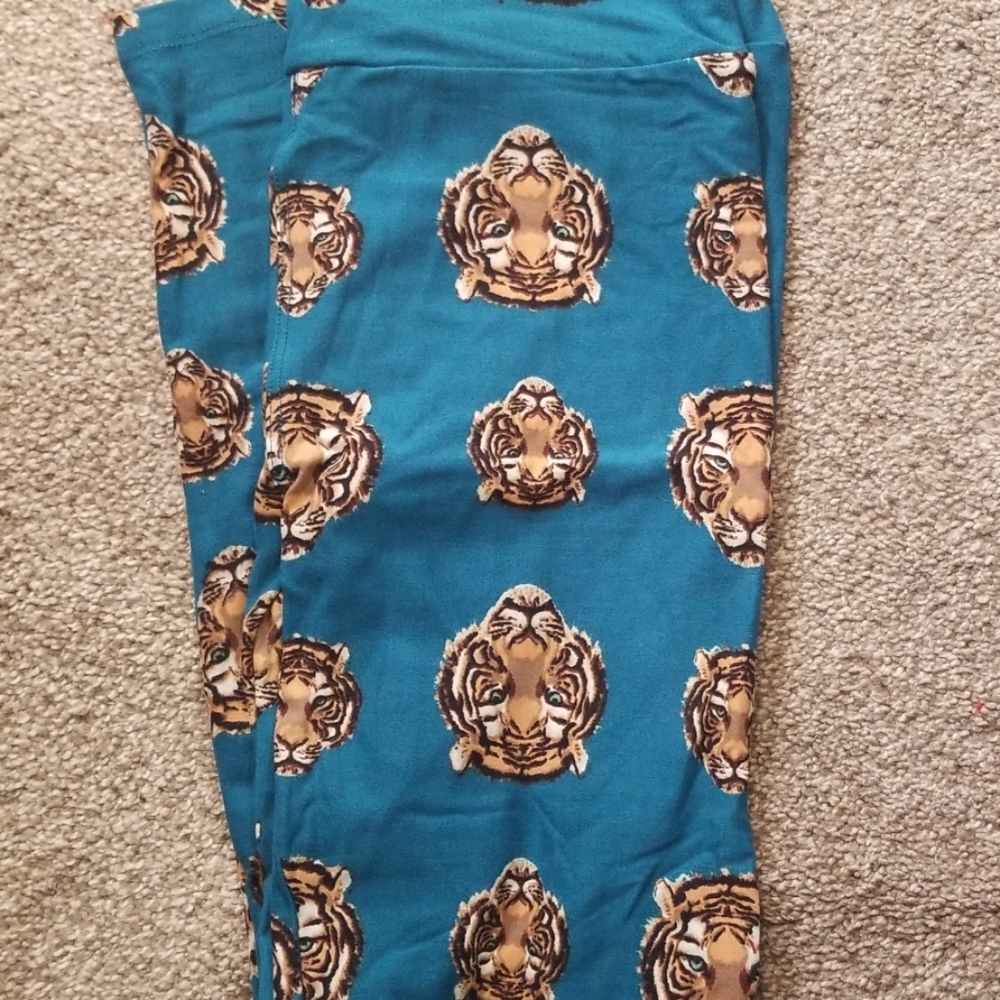 Tiger Lularoe Leggings